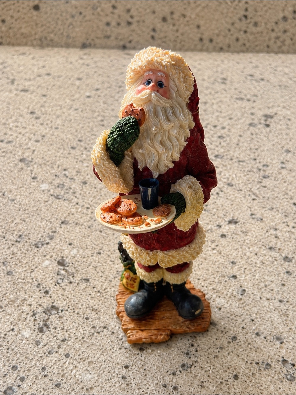 Boyds Bears & Friends Holiday Collection – "Sweet Nick...Holiday Treats"